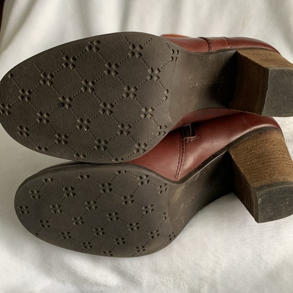 Naturalizer - Picture 3 of 9